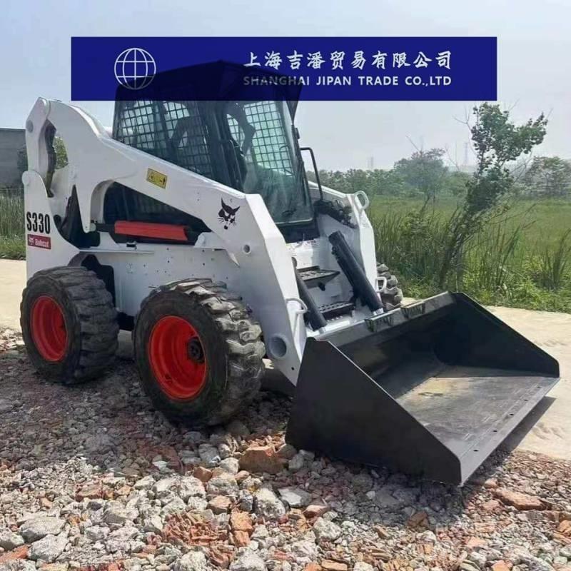 Bobcat S 330 Krautuvai su šoniniu pasukimu