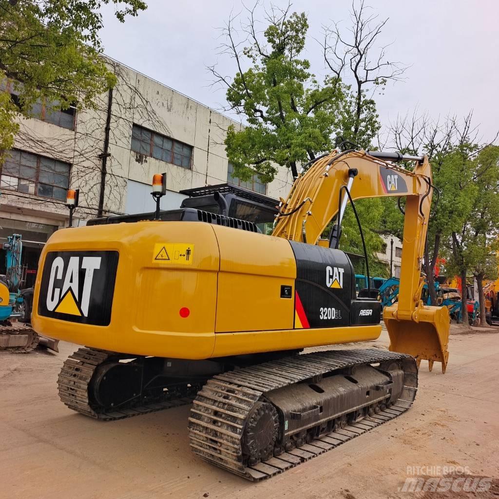CAT 320D Vikšriniai ekskavatoriai