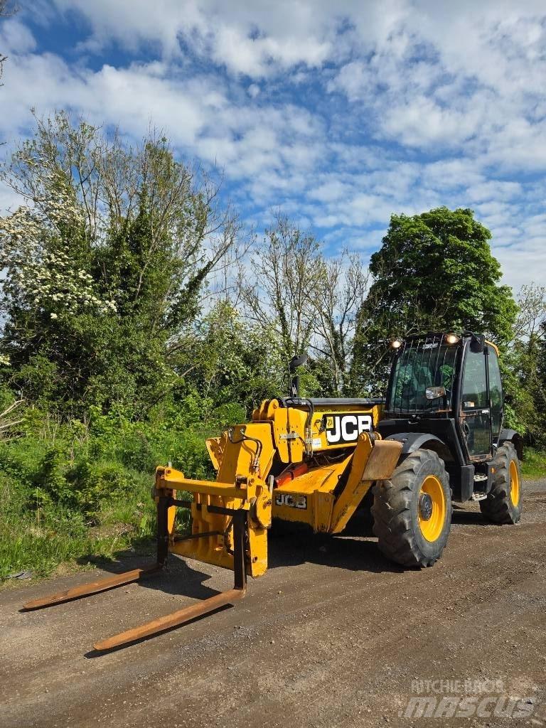JCB 540-140 Teleskopiniai krautuvai