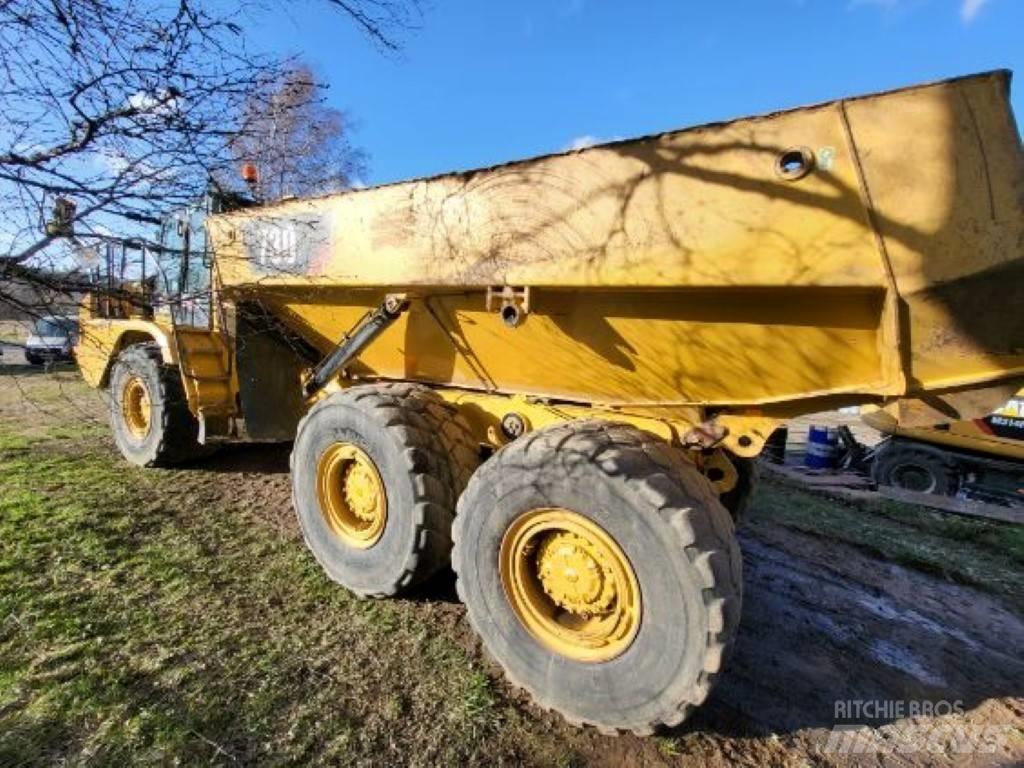 CAT 730 Karjeriniai savivarčiai