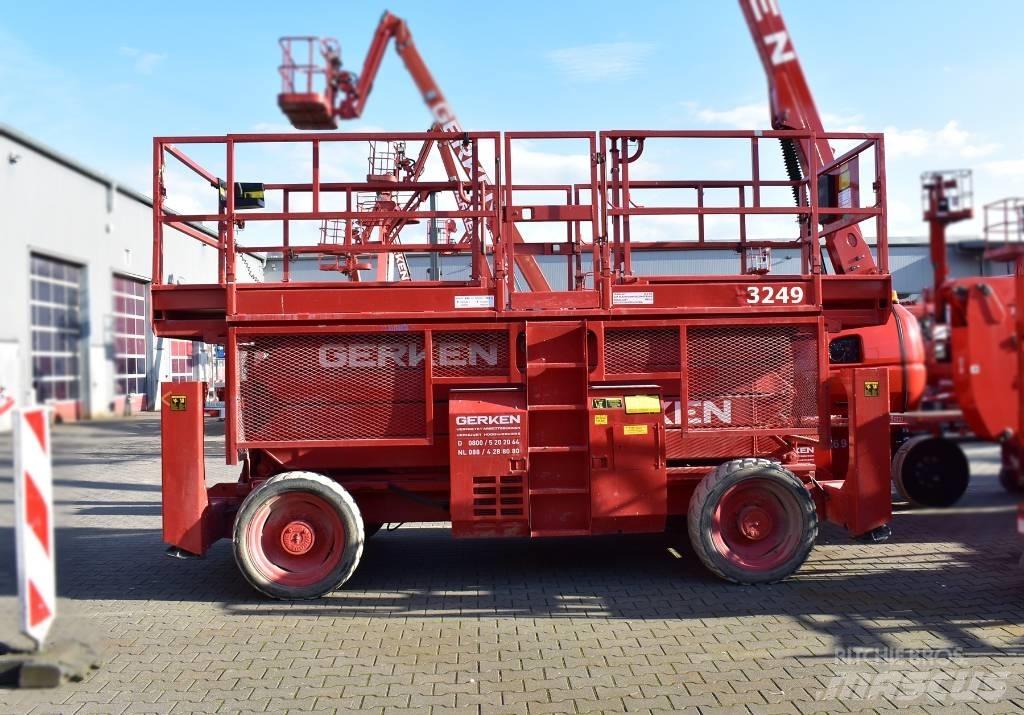 Genie GS 4390 RT Žirkliniai keltuvai