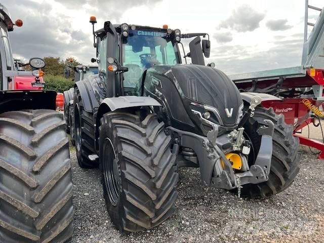 Valtra T215A Traktoriai