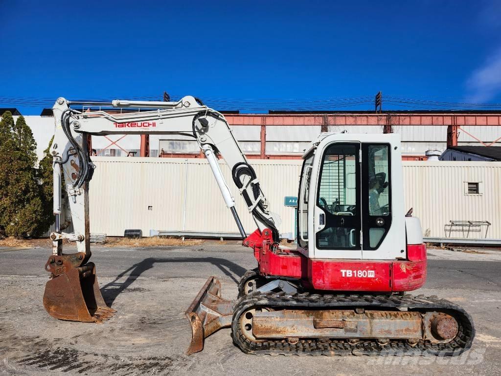 Takeuchi TB 180 FR Vikšriniai ekskavatoriai