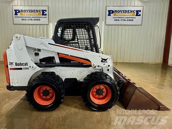 Bobcat S630 Krautuvai su šoniniu pasukimu