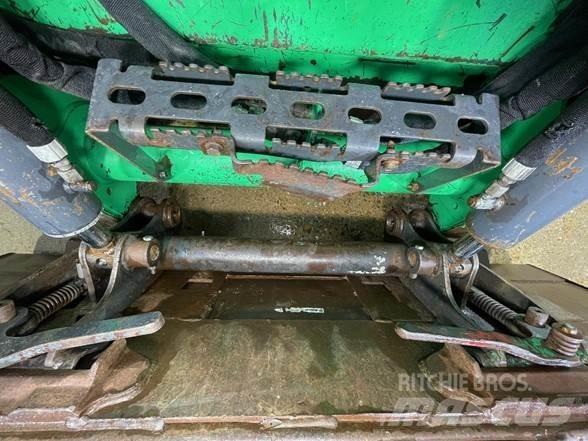 Bobcat T550 Krautuvai su šoniniu pasukimu
