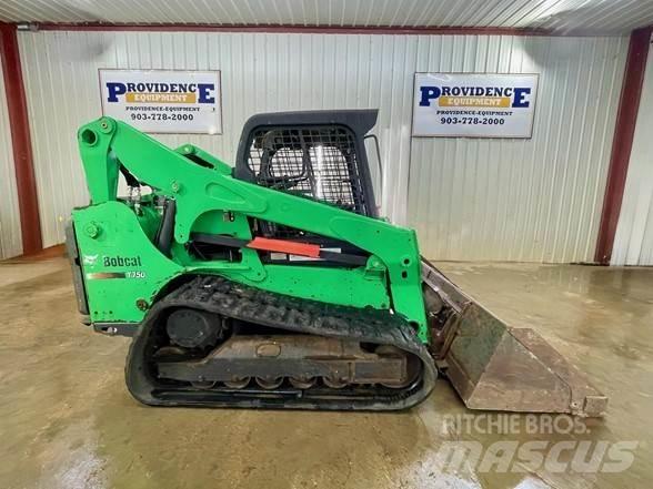 Bobcat T750 Krautuvai su šoniniu pasukimu