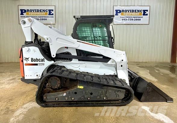 Bobcat T870 Krautuvai su šoniniu pasukimu