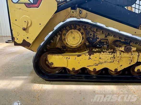 CAT 259D3 Krautuvai su šoniniu pasukimu
