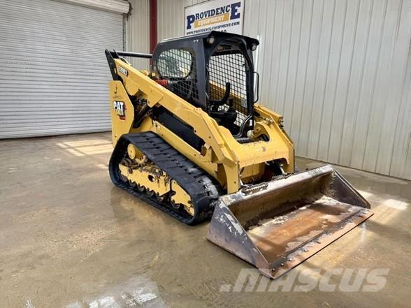 CAT 289D3 Krautuvai su šoniniu pasukimu
