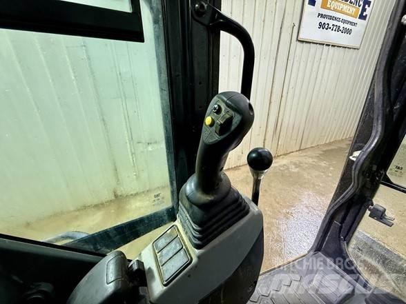 CAT 306CR Vikšriniai ekskavatoriai