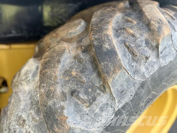 CAT 420D IT Ekskavatoriniai krautuvai