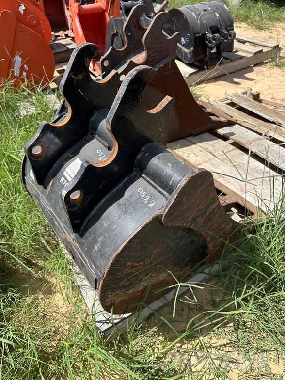 Kubota K7875A Statyba - Kita