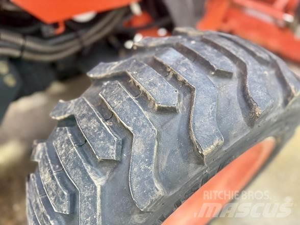 Kubota L39 Ekskavatoriniai krautuvai