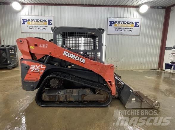 Kubota SVL75-2 Krautuvai su šoniniu pasukimu