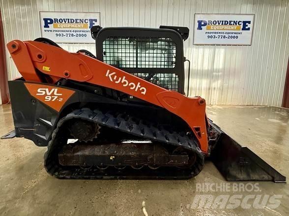 Kubota SVL97-2 Krautuvai su šoniniu pasukimu