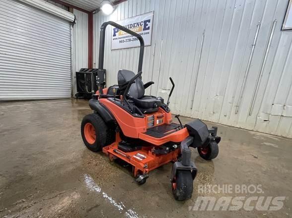 Kubota ZD1211 Žoliapjovės su lankstiniu vairavimo mechanizmu