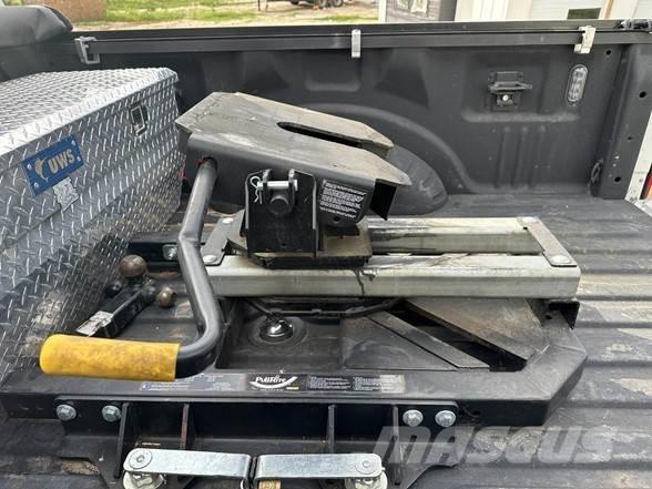  PULLRITE 2900 Padangos, ratai ir ratlankiai
