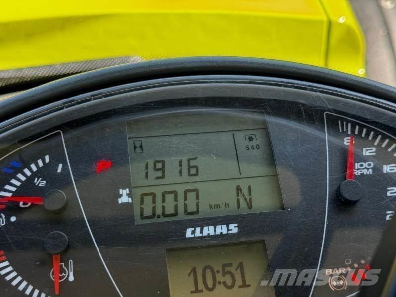 CLAAS AXION 870 Traktoriai