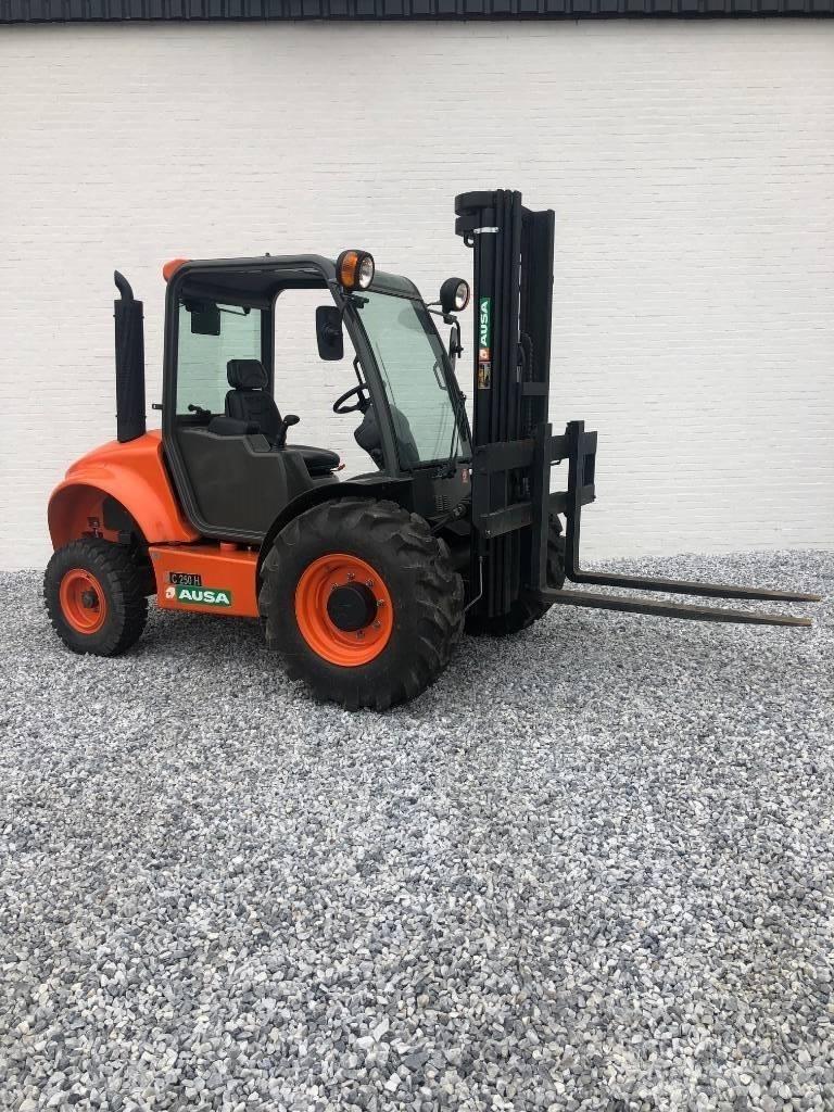 Ausa C 250 H X2 Dyzeliniai krautuvai