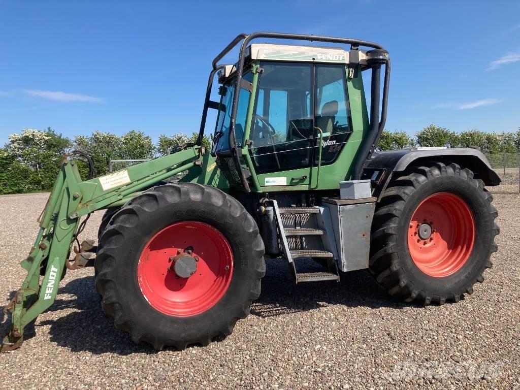 Fendt Xylon 524 Frontaliniai krautuvai ir ekskavatoriai