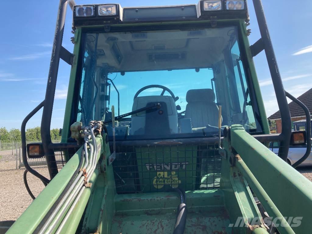 Fendt Xylon 524 Frontaliniai krautuvai ir ekskavatoriai