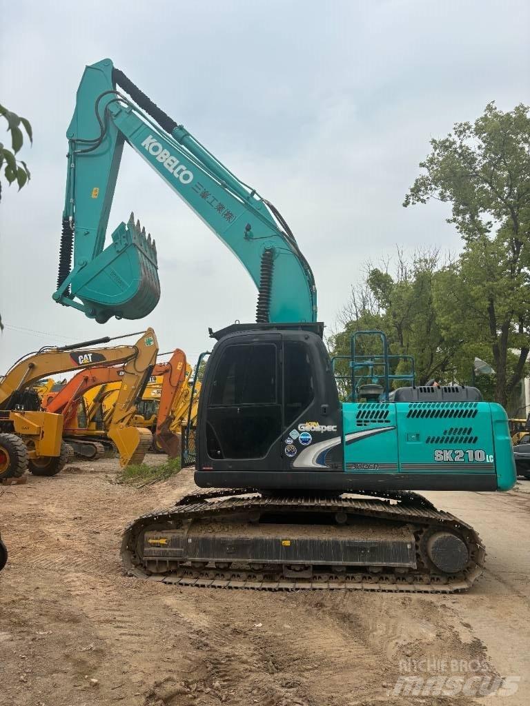 Kobelco SK 210 Vikšriniai ekskavatoriai