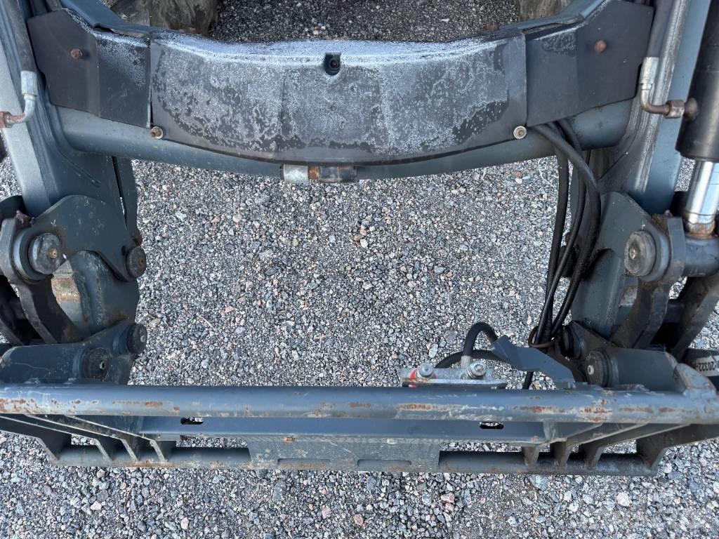 Valtra N163 Direct Traktoriai