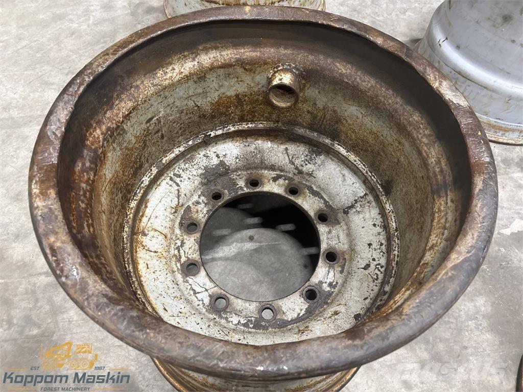 Valmet 860 24x26,5 Padangos, ratai ir ratlankiai