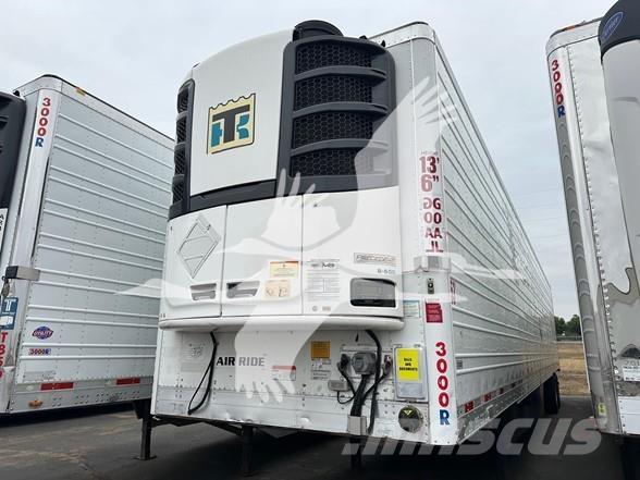 Utility 3000R Puspriekabės su izoterminiu kėbulu