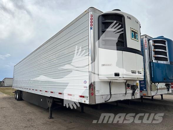 Utility 3000R Puspriekabės su izoterminiu kėbulu