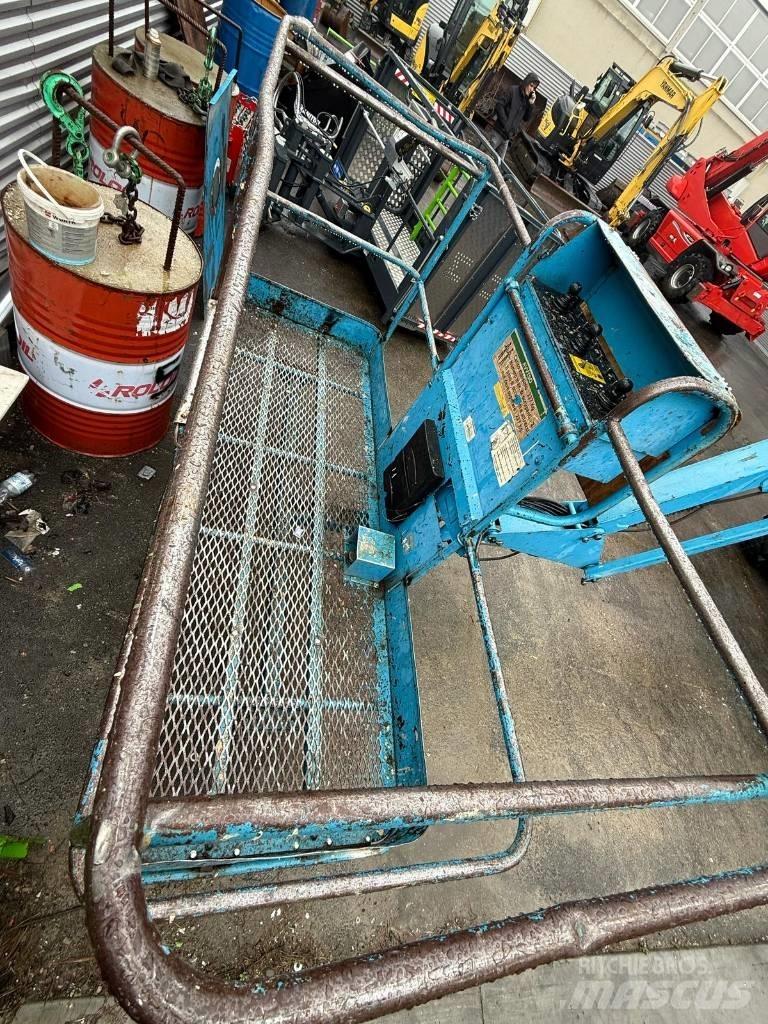 Genie Z 60/34 Alkūniniai keltuvai