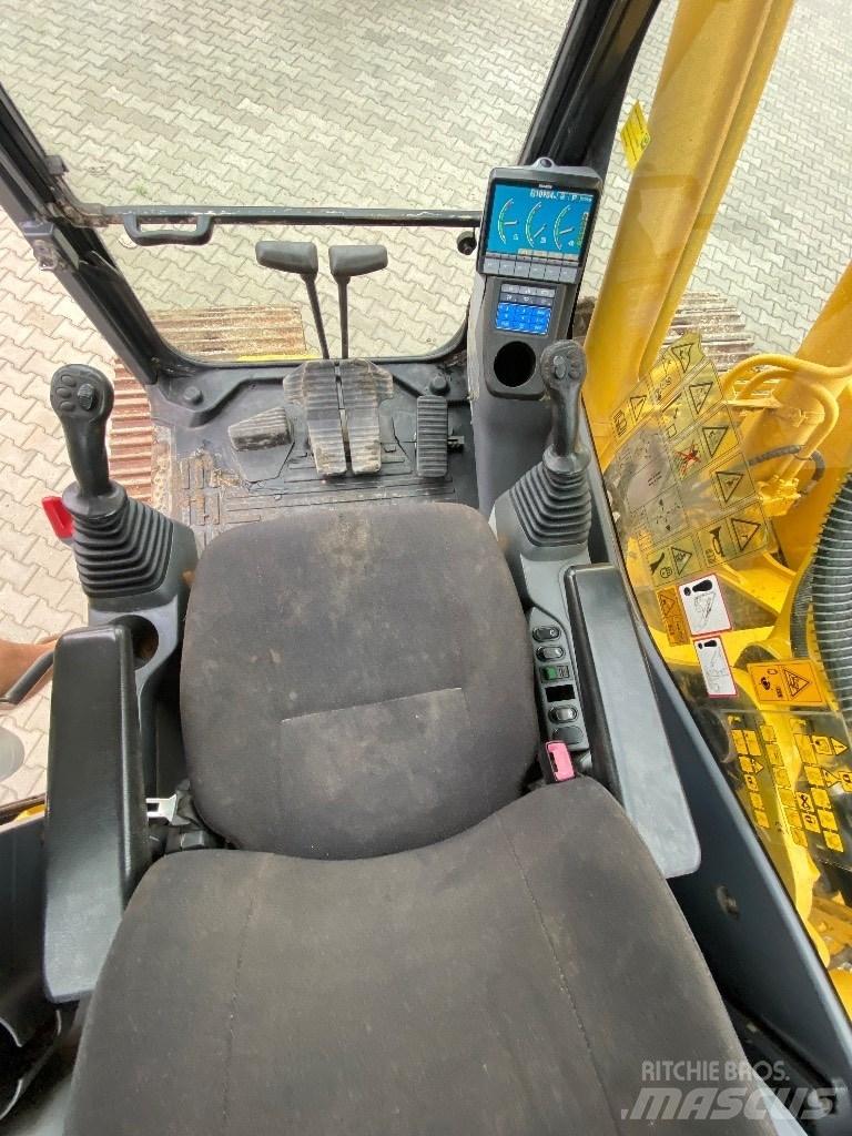 Komatsu PC 210 LC-8 Vikšriniai ekskavatoriai