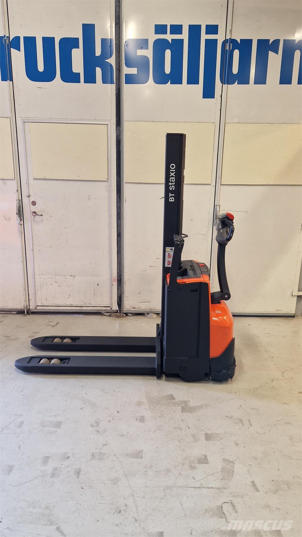 Toyota SWE080L Savaeigiai rietuvai