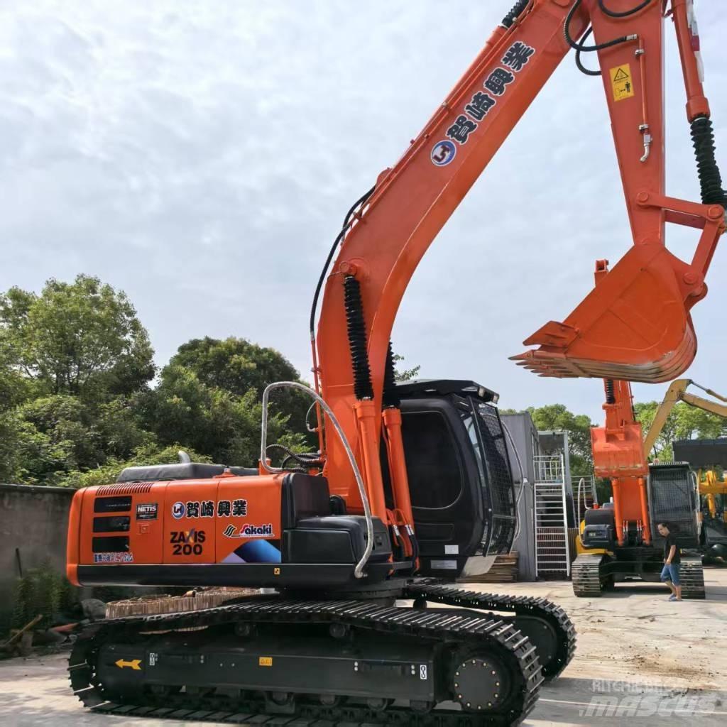 Hitachi ZX 200-3 G Vikšriniai ekskavatoriai