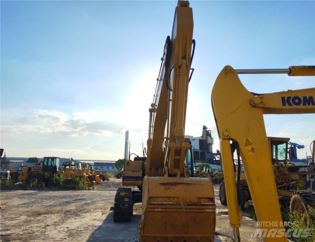 CAT 325 B L Vikšriniai ekskavatoriai