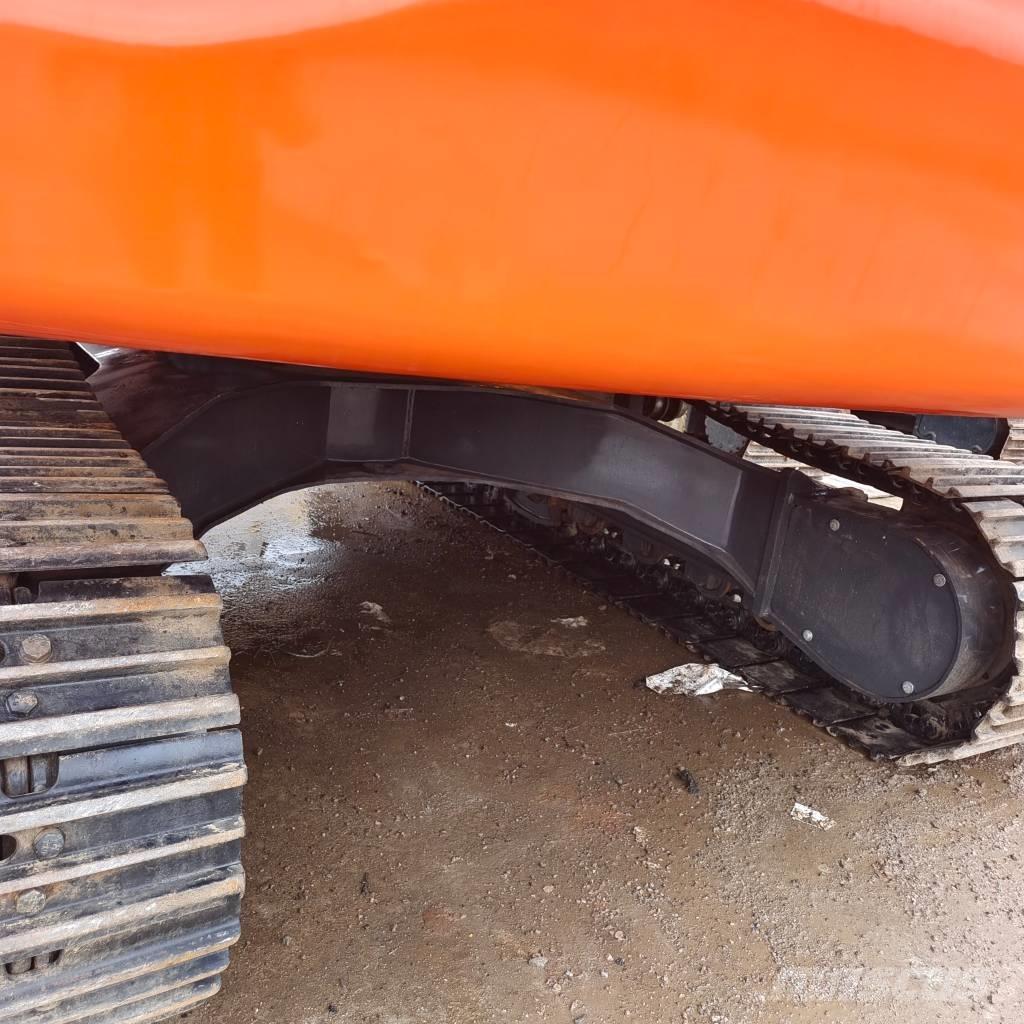 Doosan DX 225 Vikšriniai ekskavatoriai