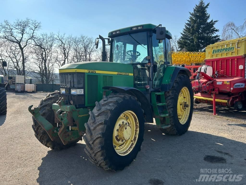 John Deere 7810 Traktoriai