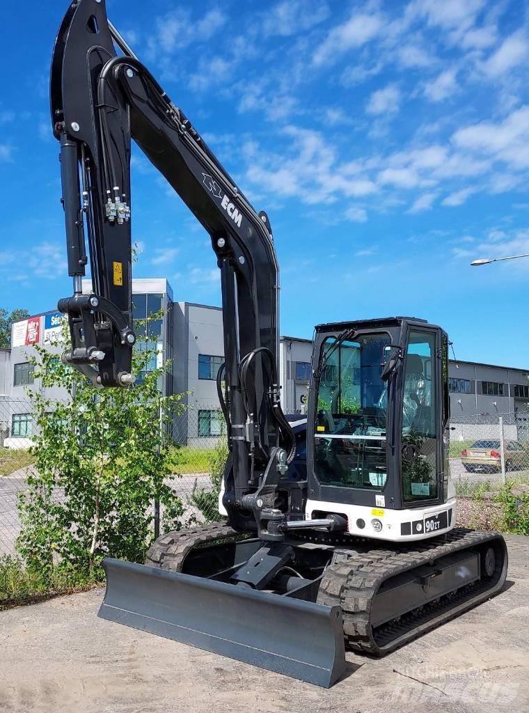 ECM 90ZT Vidutinės galios ekskavatoriai 7-12 t