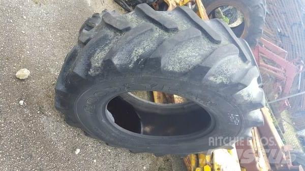  Pneu 14.9R24 Padangos, ratai ir ratlankiai