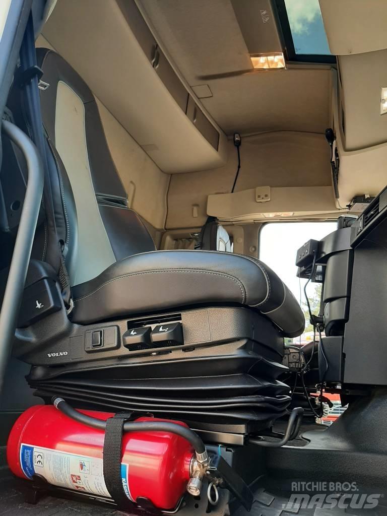Volvo FH 16 Miškovežių vilkikai