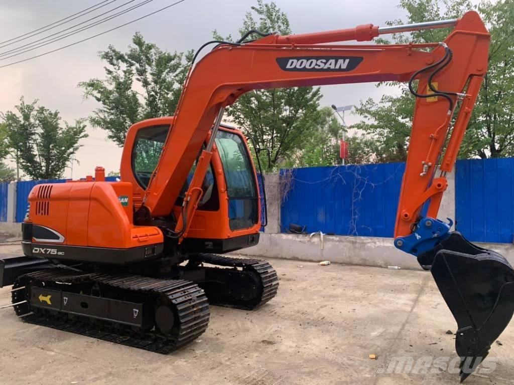 Doosan DX 75-9 C Vidutinės galios ekskavatoriai 7-12 t