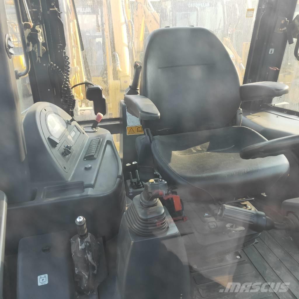 LiuGong LG777 Ekskavatoriniai krautuvai