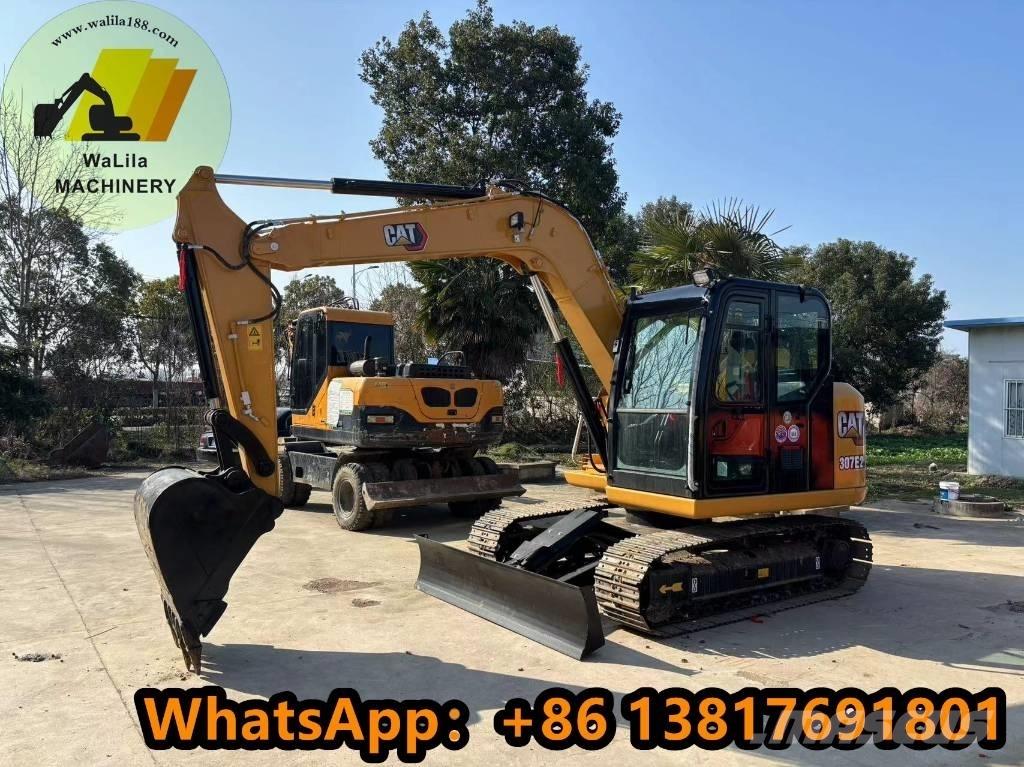 CAT 307E2 Vidutinės galios ekskavatoriai 7-12 t