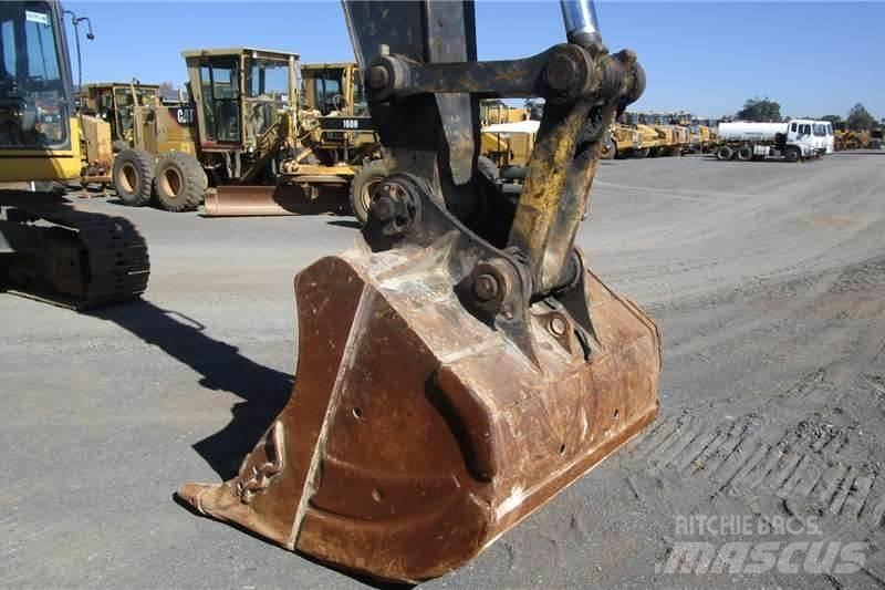 Komatsu PC300-8 Mini ekskavatoriai < 7 t