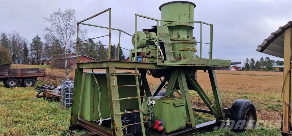 Svedala 530 Trupintuvai