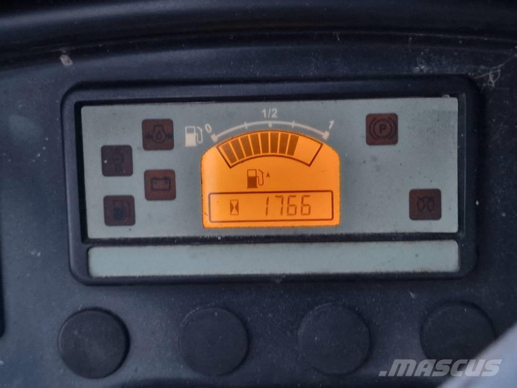 Dynapac CC 1000 Porinių būgnų volai