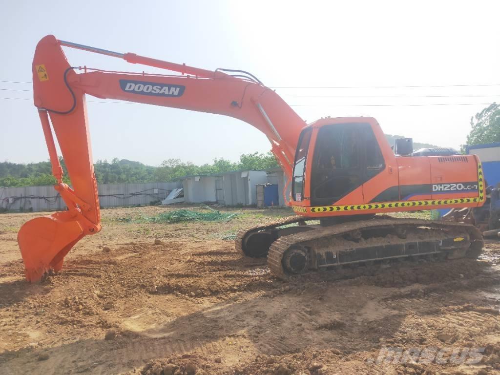 Doosan DH220LC-7 Vikšriniai ekskavatoriai