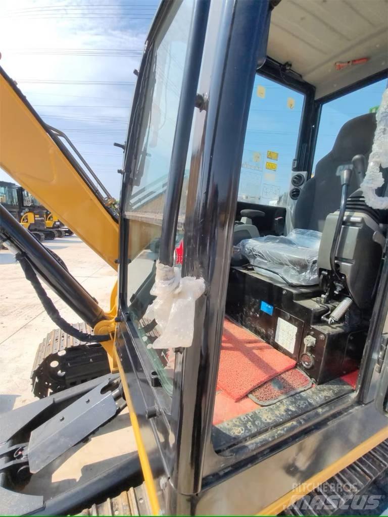 CAT 305.5 Mini ekskavatoriai < 7 t
