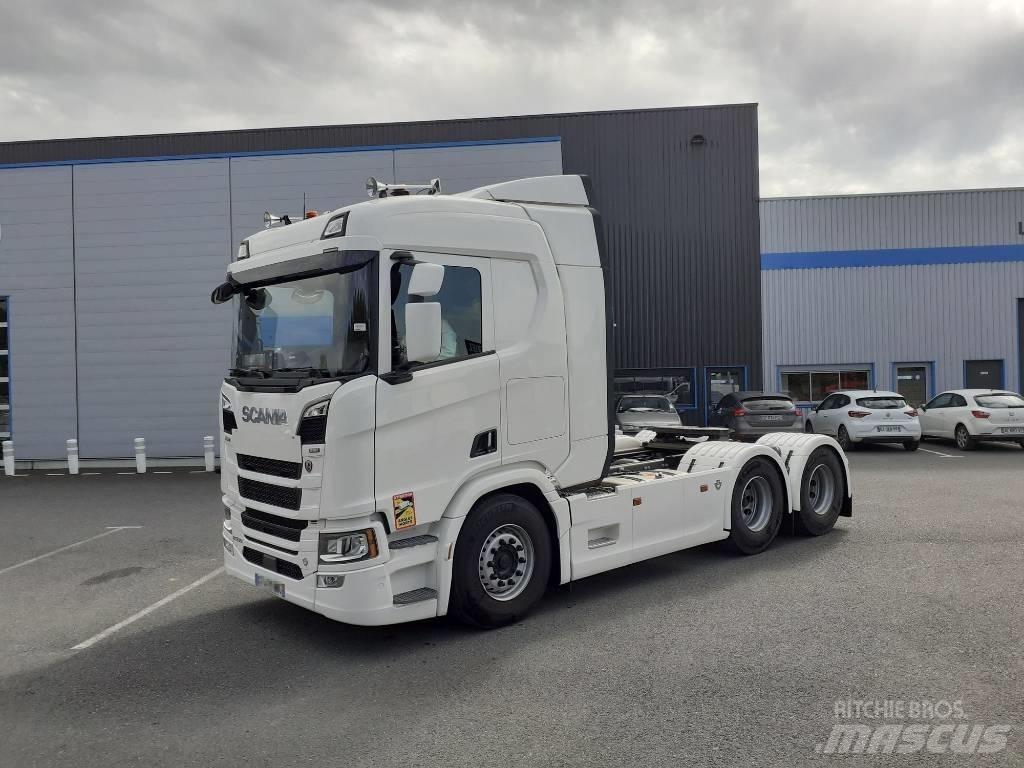 Scania R 590 V8 6x4 Naudoti vilkikai