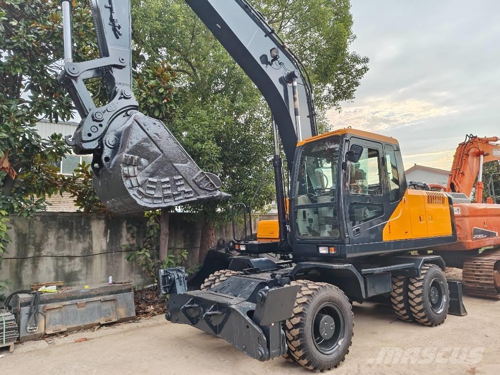 Hyundai r210w-9 Ratiniai ekskavatoriai